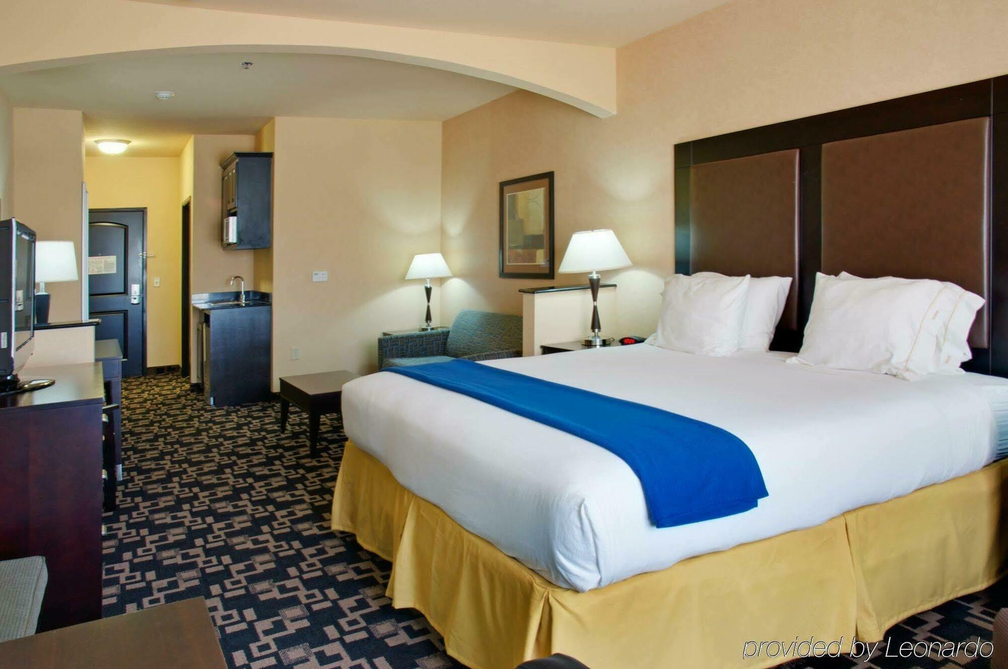 Holiday Inn Express Hotel & Suites Huntsville By Ihg Habitación foto